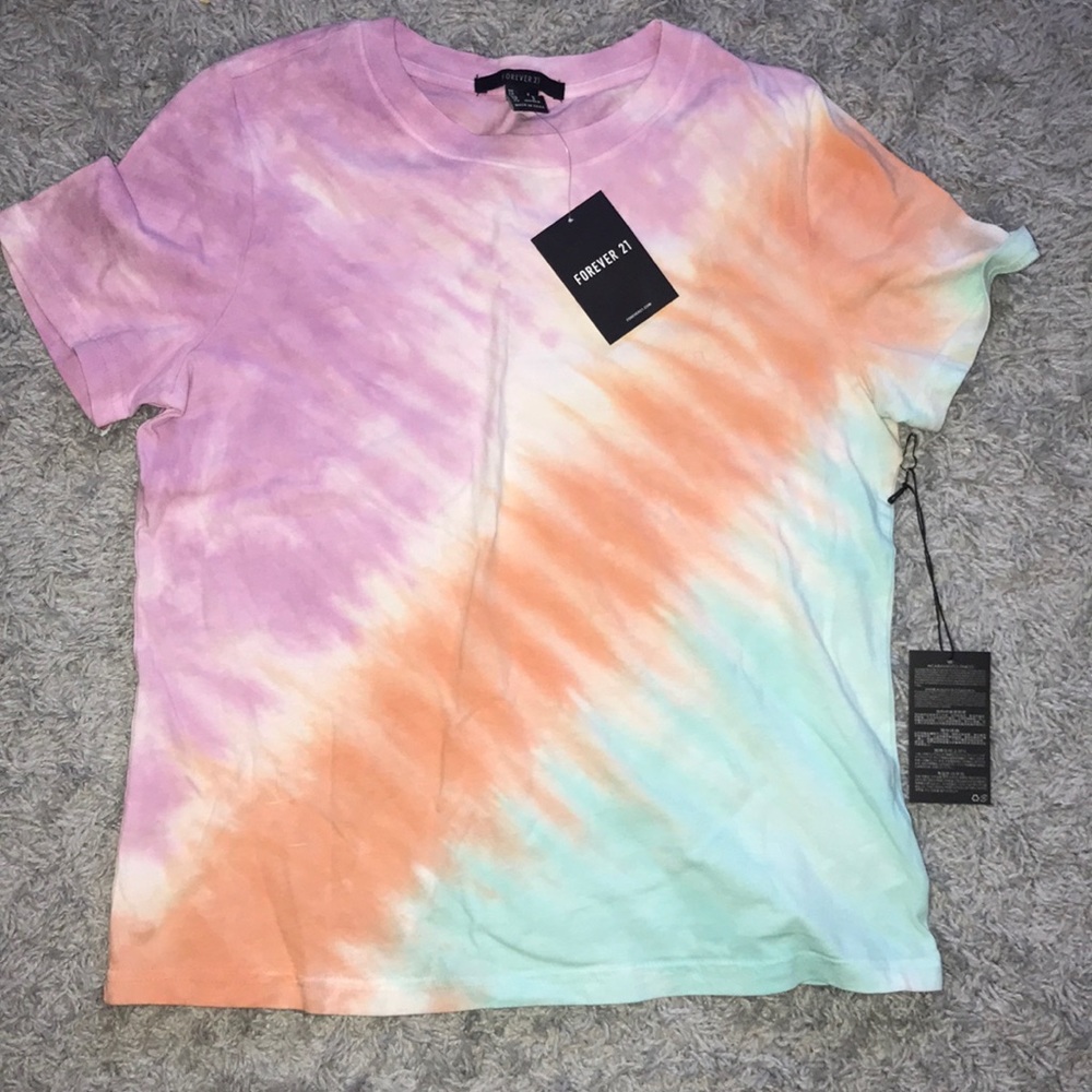 Tie die tee